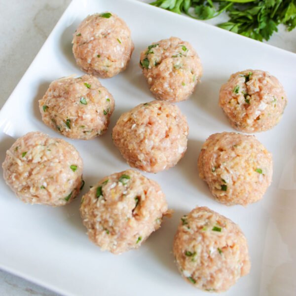 CHICKEN MEATBALLS